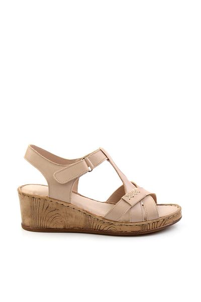 Bambi Beige Leather Women's Sandals K 05552006003