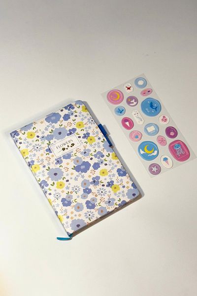 caps office Set de 200 de coli cu model floral și scrisori în relief pentru jurnal pentru laptop, album de însemnări, autocolante pentru tabletă