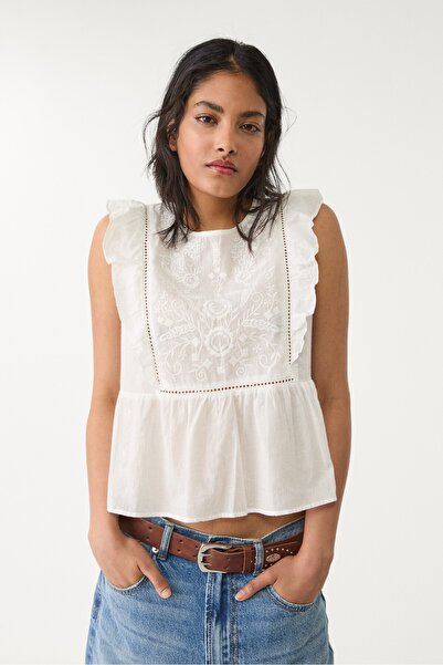 Stradivarius İşlemeli fırfırlı üst