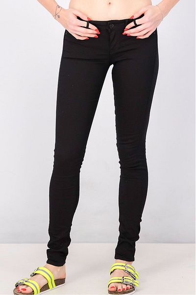Guess Women Skinny Fit Solid Stretchable Jegging, Black