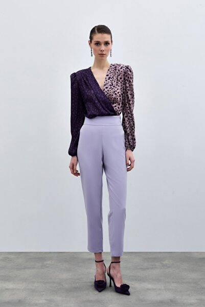 Sateen Pantaloni cu detaliu corsaj - LILA