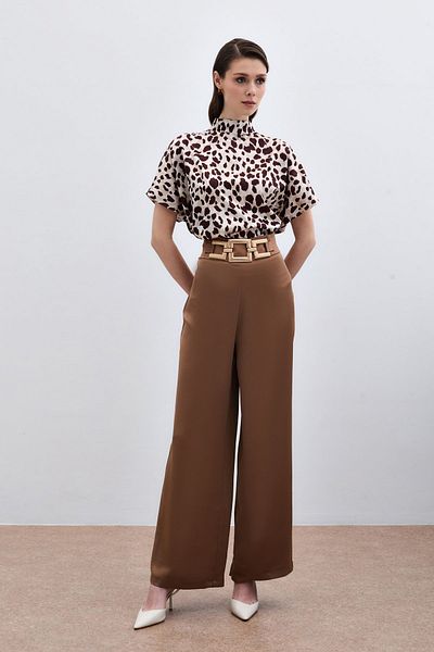 Sateen Satin Crepe Trousers with Waist Belt - Camel