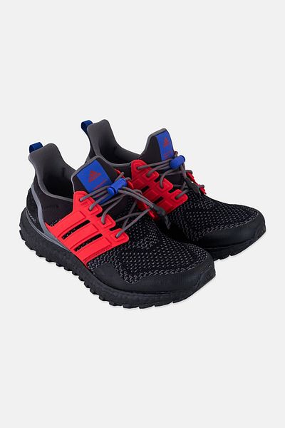 adidas Kids Boy Ultraboost 1,0 ATR Lace Up Running Shoes, Black