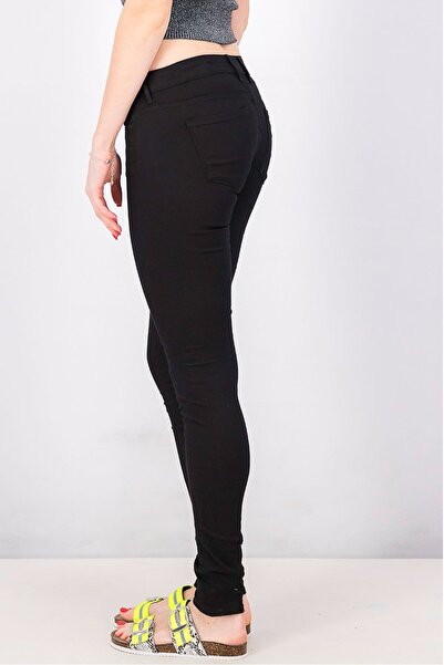 Guess Women Skinny Fit Solid Stretchable Jegging, Black