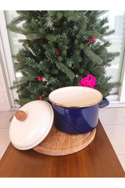 Madame Coco Bonneville Pot - Navy Blue Color - 18 cm
