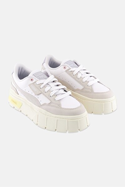 Puma حذاء نسائي Mayze Stack Luxe برباط للخارج، أبيض