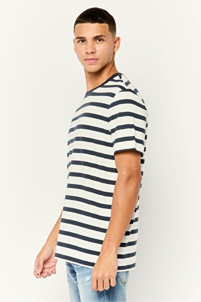 Esprit Men Crew Neck Short Sleeve Yarn Dye T-Shirt, Multicolor