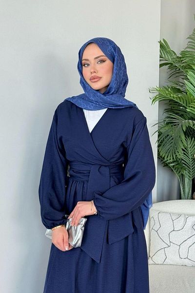 Vent Emmar Skirt Suit
