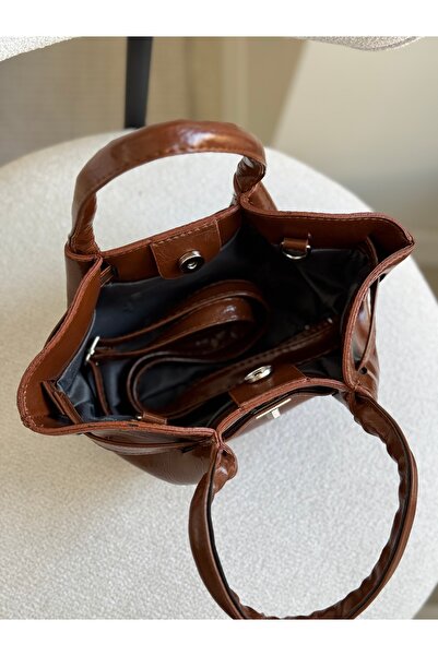 BAGLOVİS Mini Size Shiny Taban Women's Shoulder Bag with Front Lock Detail