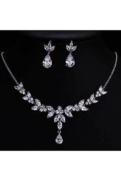 Monemel Kristal Taşlı Abiye Kolye ve Kupe Set (Altın Kaplama)
