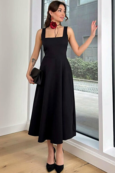 CoolLook Kalın Askılı Sırtı Fermuarka Ön ve Arkası Kare Yakalı Kolsuz Diz Altı Esnek Elbise