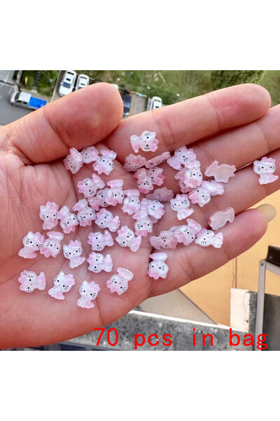 Choice حقيبة 4 (70 قطعة) من مجوهرات تزيين الأظافر من Sanrioed Hello Kitty DIY...