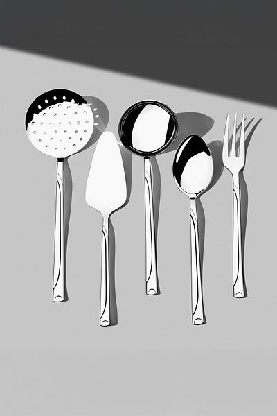 Nehir Fiesta Plain - 12 Person 89 Piece Leather Boxed Fork Spoon Knife Set