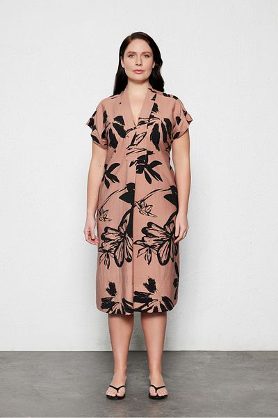 LUOKK Rochie midi MEDEE Plus Size cu imprimeu