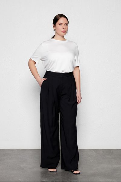 LUOKK Hania Large Size Wide Leg Pants Black