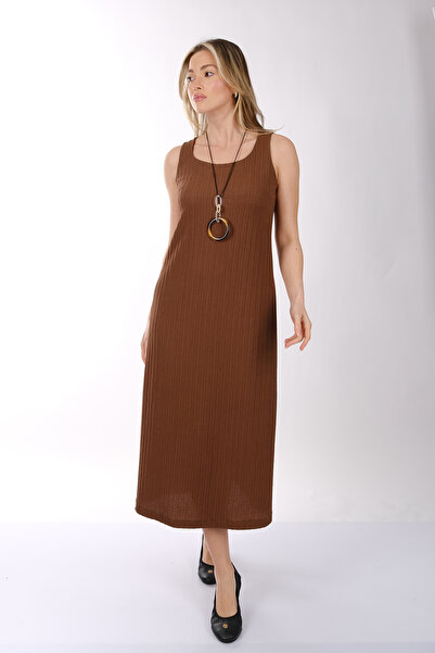 Ysatis Мінімалістична сукня-міді без рукавів - Rahat & Şık