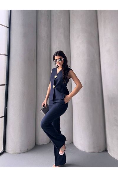 Bella Breeze Women's Gold Cookie Button Vest Pants Suit