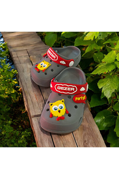 GEZER Rkek Children's Cros Slippers Sandals.Garden Palj Pool Daily Boy's Slippers.