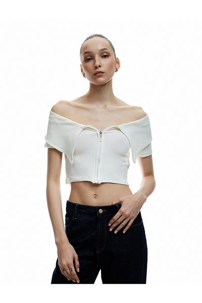 Koton Viscose Slim Fit Off-Shoulder Collar Detailed Short Sleeve Zippered T-Shirt