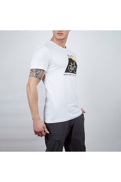 Alpinist تي شيرت أبيض للرجال من برج الثور (AL 600608 -بيز)
