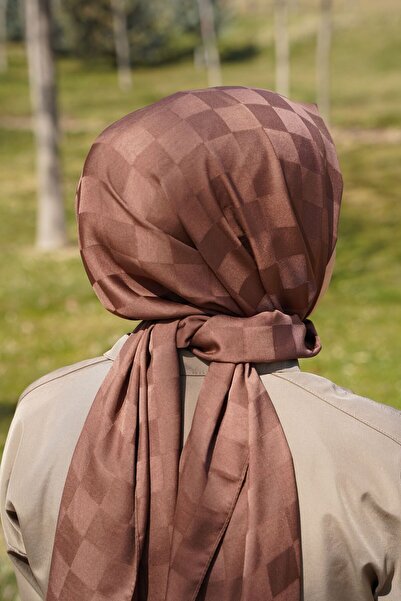 Sekine İpek Σάλι ζακάρ με σχέδιο καφέ