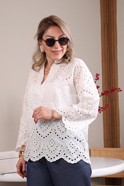 MİSLİNA BUTİK Fisto Detay Beyaz Gömlek