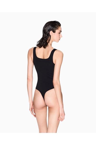 Armani Exchange Body negru pentru femei din țesătură țesătă, slim fit, cu guler pătrat, cu bretele XW001173 AF14668-UC001