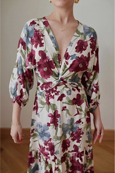 BRTC design Kadın Çok Renkli Önü Düğüm Dekolte Detaylı Beli Lastikli Çiçekli Elbise