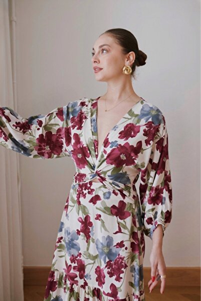 BRTC design Kadın Çok Renkli Önü Düğüm Dekolte Detaylı Beli Lastikli Çiçekli Elbise