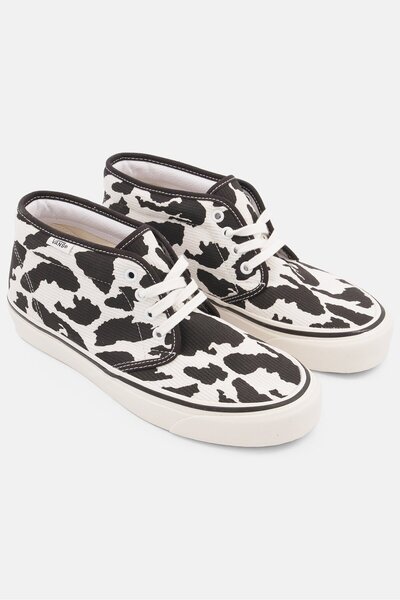 Vans Women Chukka 49 Dx Lace Up Casual Shoes, Black