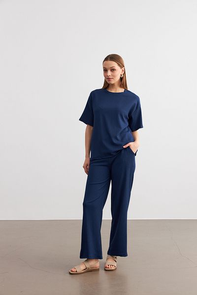 MODAGEN Women's Navy Blue Crew Neck Short Sleeve T-Shirt Crinkle Set with Pants