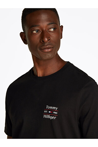 Tommy Hilfiger Tommy Hilfiger Men Black Logo Crew Neck T-Shirt