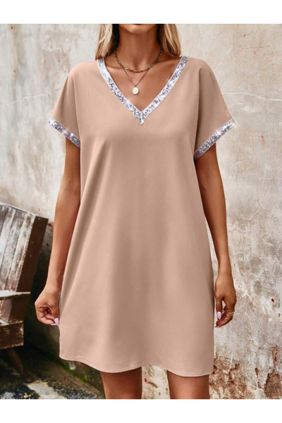 JANES    Women's Imported Crepe Dress with Collar and Sleeves Sequin Sequin Stripes