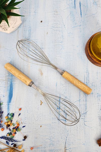 MONTESEV 2 Pieces Wooden Handle Beater Egg Sauce Yogurt Mixer Meal Prep Beater