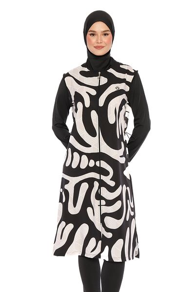 InStyle Closed Long 4 Piece Black Hijab Swimsuit 6251A