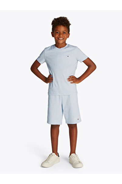 Tommy Hilfiger تي شيرت تومي هيلفيغر للأولاد من القطن العضوي الأساسي باللون ال...