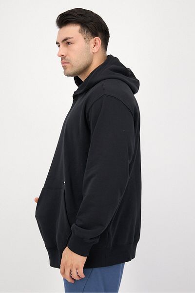 New Balance Men Sportswear Fit Long Sleeve Training Sweatshirt, Black
