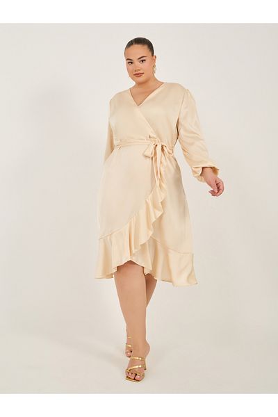 Styli Plus Size Balloon Sleeves Wrap Midi Dress