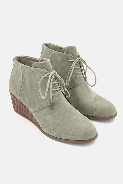Toms Women Lace Up Ankle Boots, Sage Green