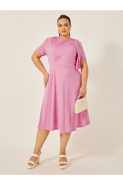 Styli Plus Size Short Sleeves A-Line Midi Dress