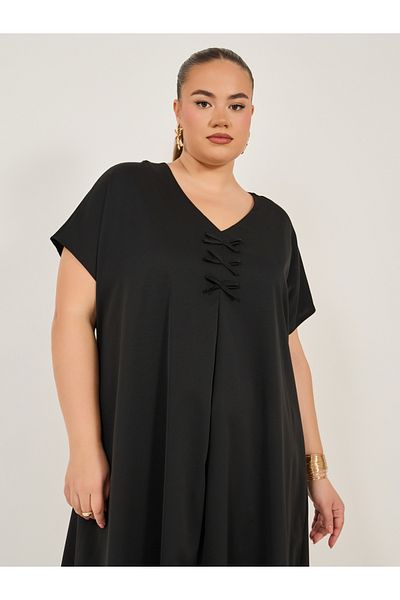 Styli Solid Bow Detail V-Neck Abaya Dress