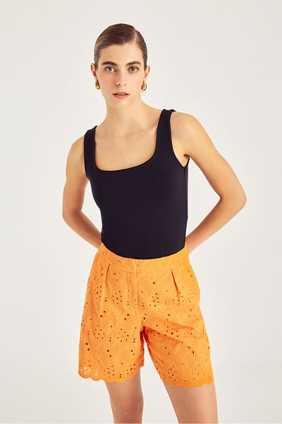 Naramaxx Pleated Detailed Brode Shorts