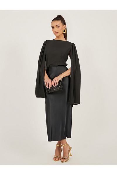 Styli Solid Round Neck Cape Sleeve Blouse