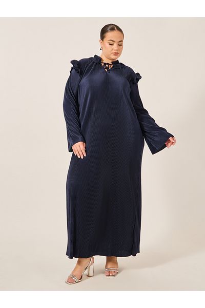 Styli Plus Size Plain Tie Up Neck Shift Maxi Dress