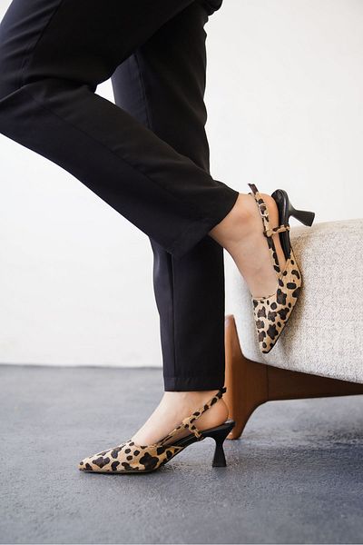 MODAADAM Pantofi Erica Kiss pentru femei - Leopard Disnihiler
