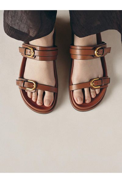 Sneak-a-Peek By Styli Comfort Double Buckle Flatform Sandals