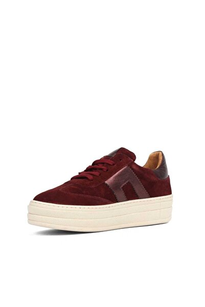 Celal Gültekin Kadın Bordo Bağcıklı Kalın Tabanlı Süet Deri Sneaker