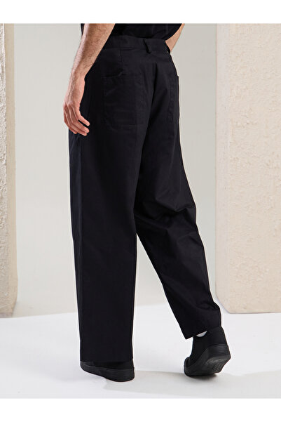 Styli Mid Rise Oversized Pleated Trousers