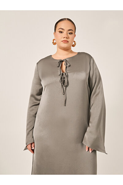 Styli Plus Size Textured Tie-Up Neck A-Line Maxi Dress