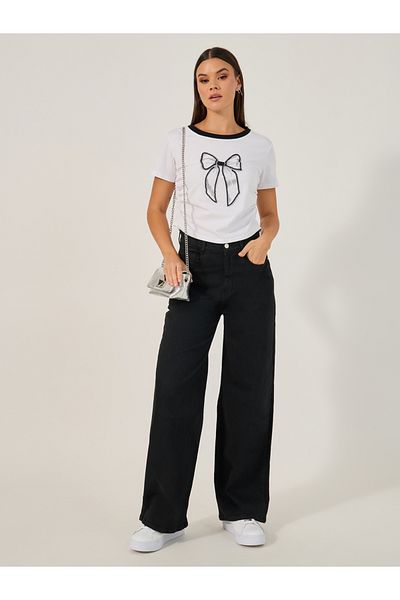 Styli Round Neck Embellished Bow Detail T-Shirt